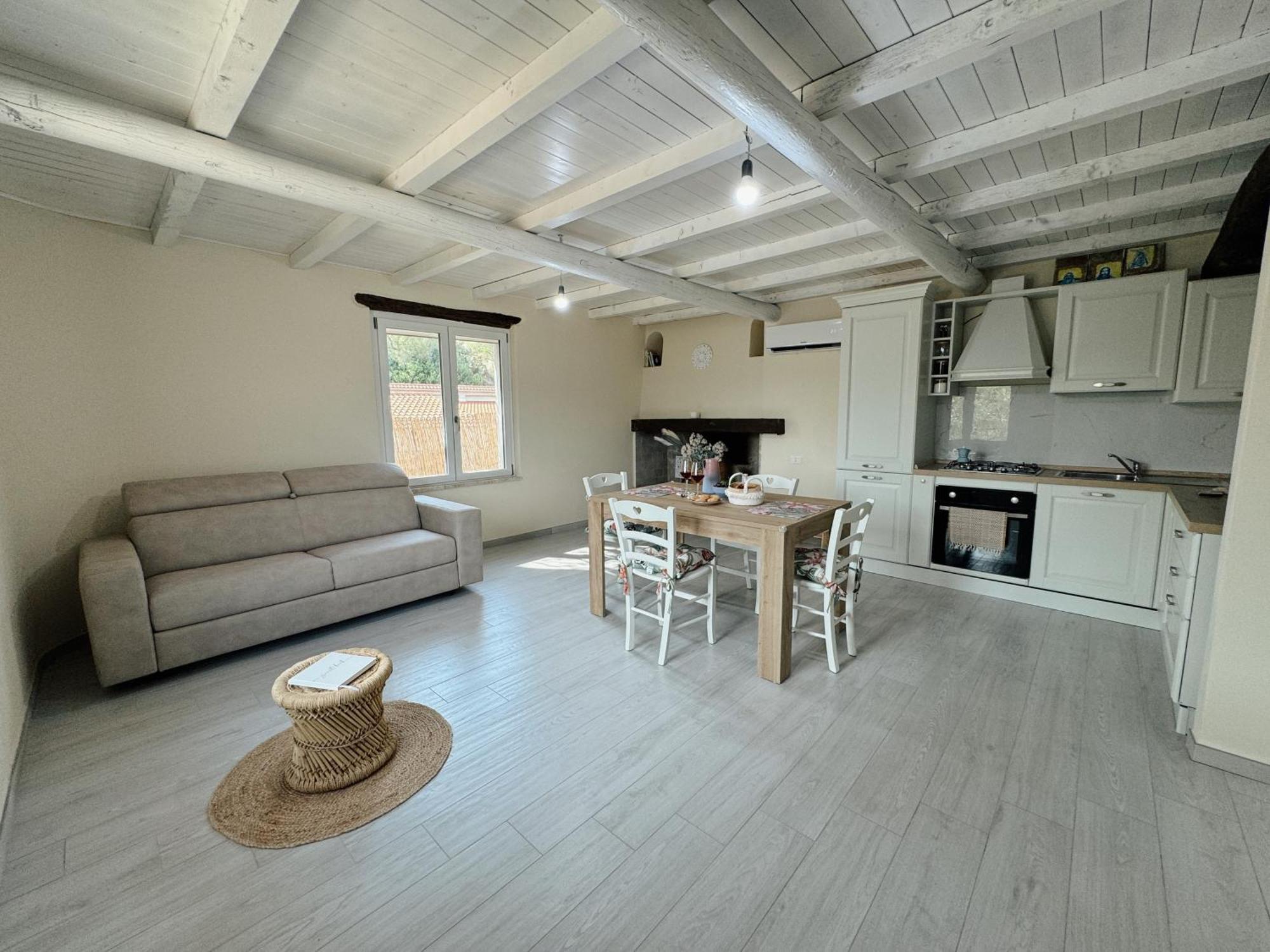 Casa vacanze 'sa Vinzedda' Galtellì